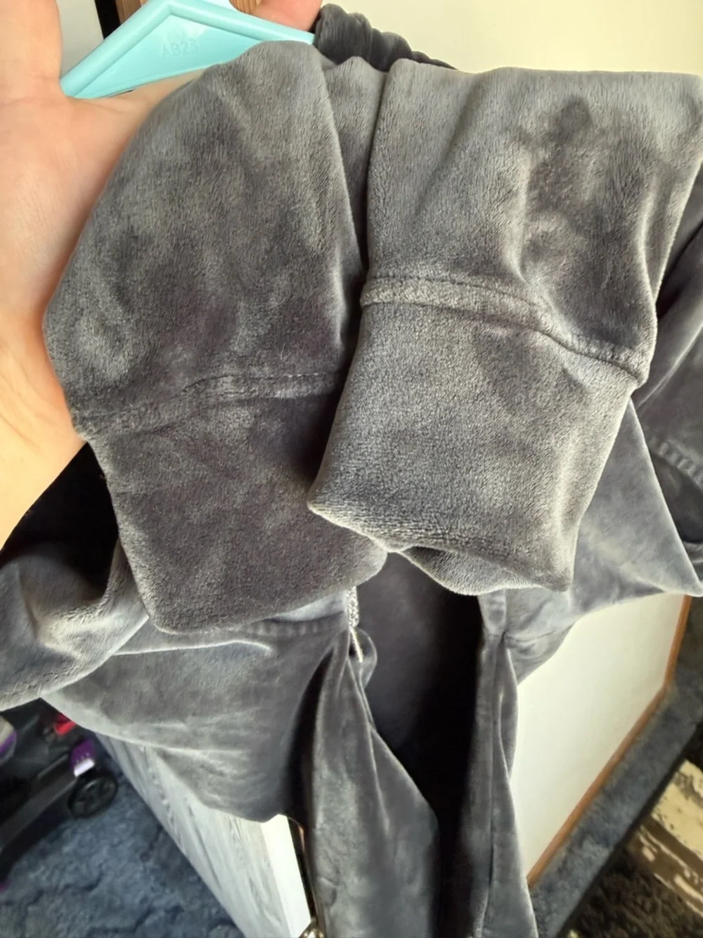 UGG velour hoodie - Picture 3 of 5